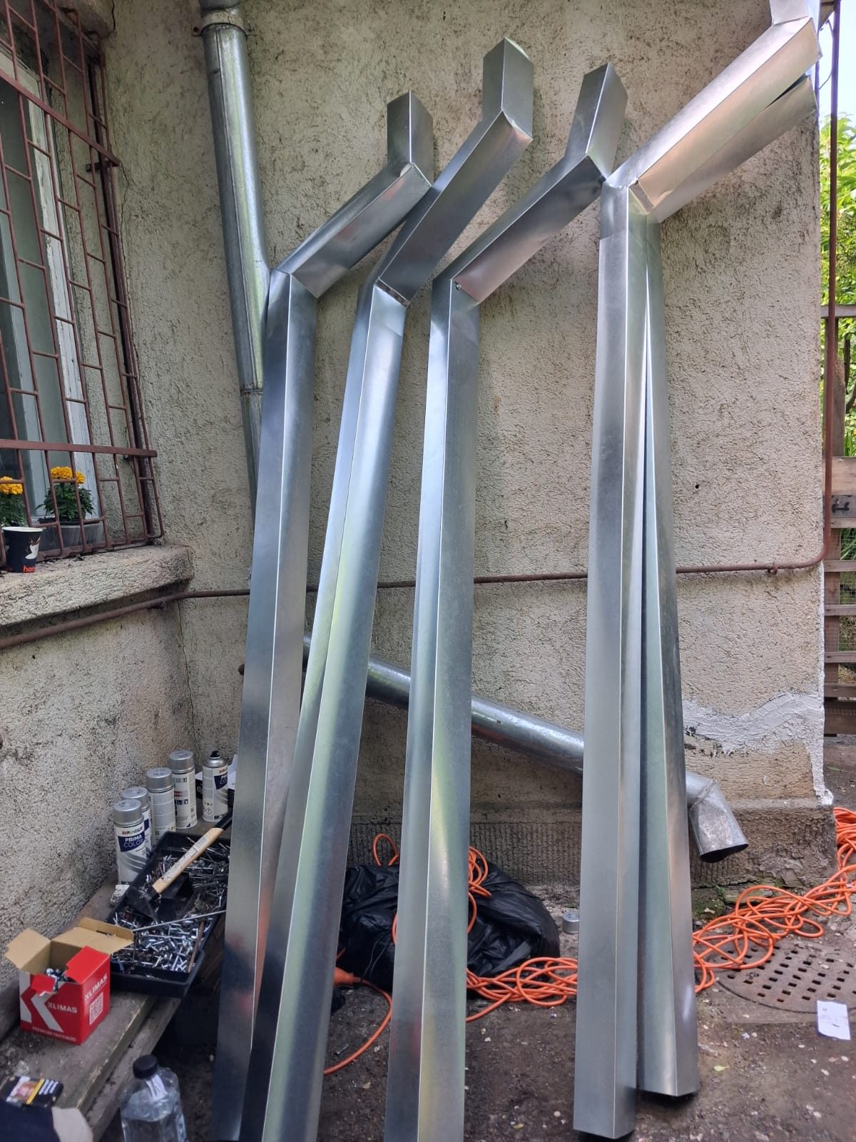 Piese metalice acoperiș, jgheaburi